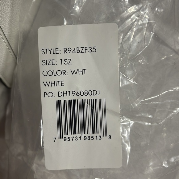 DKNY Bond North South Tote Bag White/black. Item # R94bzf35. BNWT!! - Picture 7 of 7